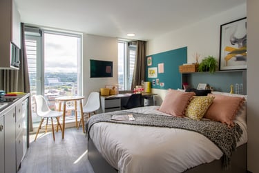 Bronze Studio - Image 1